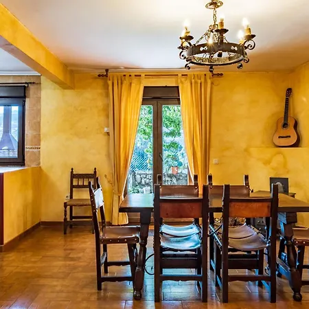 La Covacha Country house *