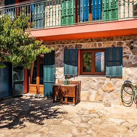 Hétvégi ház La Covacha *